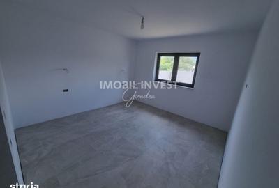 Casă cu 3 camere cu Teren 454 Mp în Cetate - 3