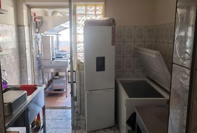 Spațiu comercial, de 90 mp, în Prislop - 2