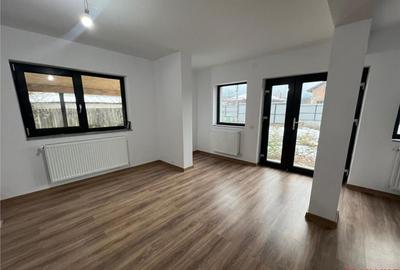 Vila la cheie- Magura Crihan- 1000 mp teren! - 11