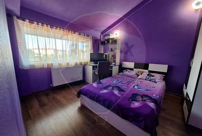 Apartament cu 3 camere de vanzare in Constanta -Km5 - 10