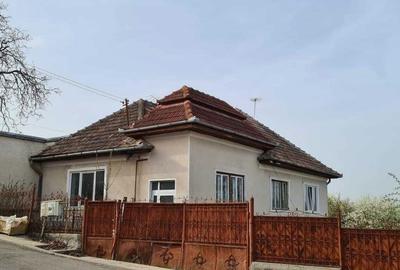 Casă cu 4 camere în Central - 4