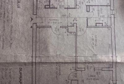 Apartament cu 3 camere decomandat în Cantemir