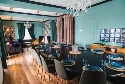 Casă cu 8 camere cu Teren 428 Mp în Predeluț - 3