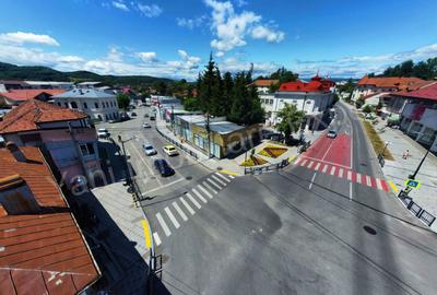 Spațiu comercial, de 92 mp, în Central - 2