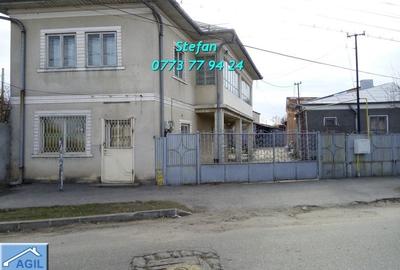 Casă cu 12 camere în Central