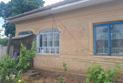 Casă cu 3 camere în Vădăstrița - 5