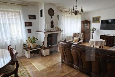 Casă cu 4 camere cu Teren 569 Mp în Central