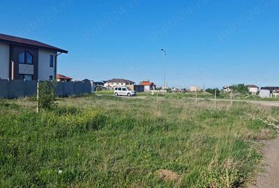 Teren de 500 mp, în Km 5