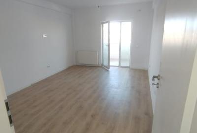 Apartament cu 3 camere decomandat în Central - 6