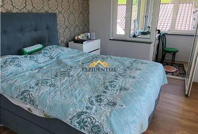 Casă individuală cu 4 camere cu Teren 200 Mp în Central - 1