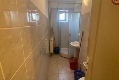 Apartament 3 camere etaj 3/4, zona Alexandru cel Bun - 3