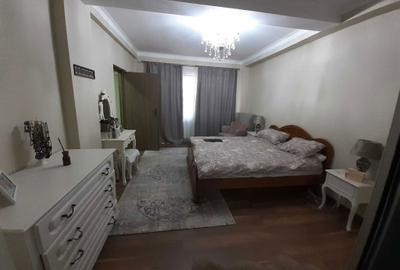 Casă cu 4 camere cu Teren 400 Mp în Central - 2