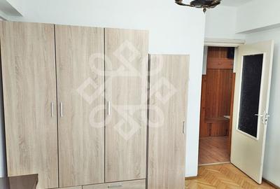Apartament cu 2 camere, decomandat in zona Decebal Oradea - 4