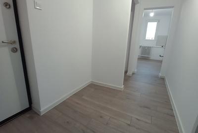 Apartament cu 2 camere decomandat în Drumul Taberei - 2