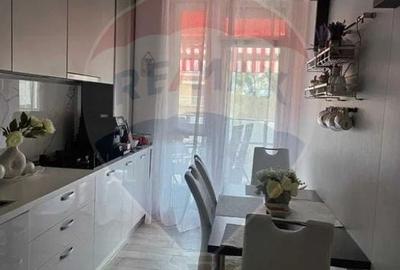 Apartament cu 3 camere si loc de parcare la Ared Micalaca - 4