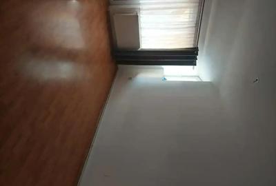 Spațiu comercial, de 70 mp, în Central - 2