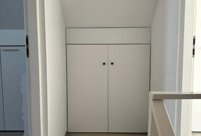Apartament cu 4 camere decomandat în Central - 2