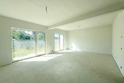 Duplex cu 4 camere cu Canalizare în Florești - 3