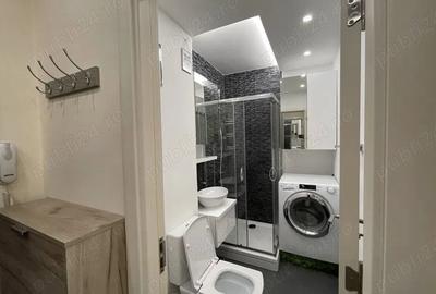 Garsonieră decomandată în Titan - 2