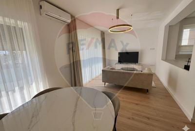 Apartament cu 2 camere decomandat, mobilat în Cristian - 6