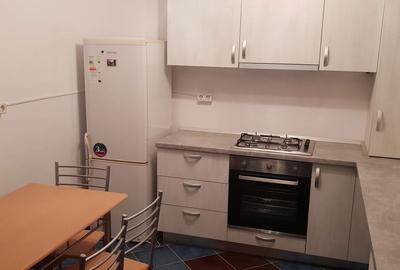 Casă cu 4 camere cu Teren 611 Mp în Girocului - 2