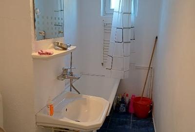 Proprietar, inchiriez apartament 2 camere, zona Circumvalatiunii - 6