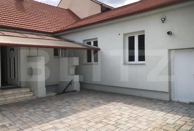 Casă cu 4 camere cu Teren 770 Mp în Titulescu