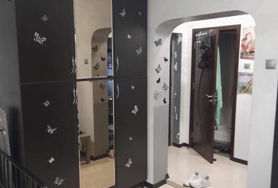 Apartament cu 2 camere decomandat în Inel II - 10