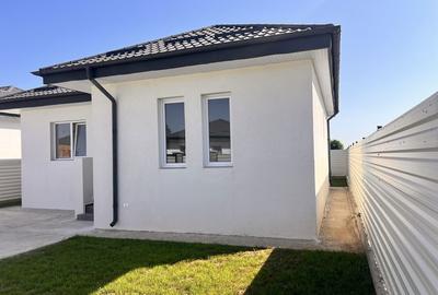 Casă cu 3 camere în Crevedia - 6