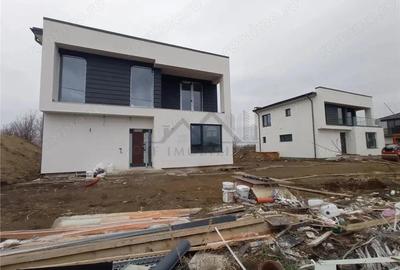 Valea Ursului, langa padure, Vila lux (ecologica)150mp.utili teren-550 - 10