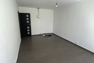 Apartament cu 2 camere decomandat în Trivale