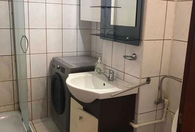 Apartament cu 2 camere decomandat în Central - 2