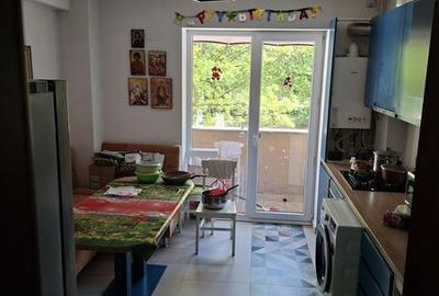 Apartament cu 4 camere decomandat în Brazda lui Novac - 2