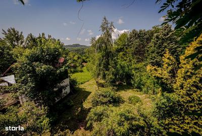 Casă cu 4 camere în Central - 1