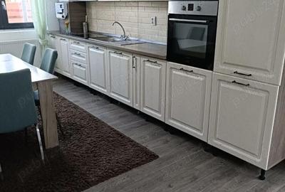 Apartament cu 3 camere decomandat în Central - 10