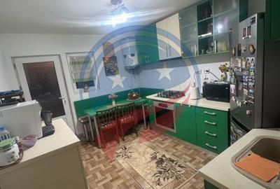 Casă cu 5 camere cu Teren 1800 Mp în Butoiești