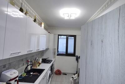 Apartament cu 2 camere decomandat în Valea Lupului