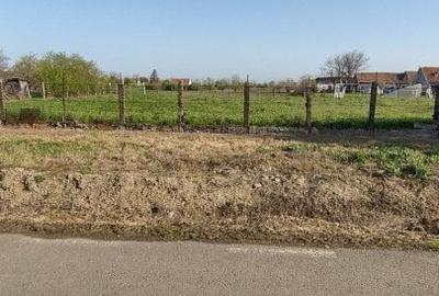 Teren Construcții intravilan de 1000 mp, în Checea - 7