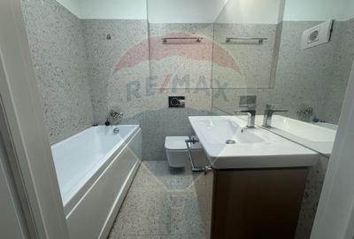 Casă cu 3 camere cu Teren 90 Mp în Central - 7
