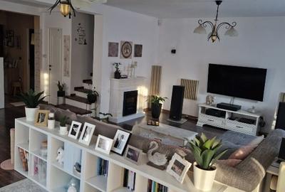 Casa 4  camere, tip duplex - 1