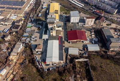 Platforma industriala 3552 mp hale beton si 9883 mp teren - 2