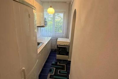 Apartament cu 3 camere semidecomandat în Circumvalațiunii - 15