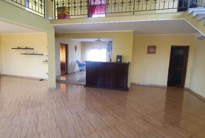 Casă cu 5 camere cu Teren 493 Mp în Smârdan - 7