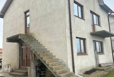 Casă cu 5 camere cu Teren 333 Mp în Nord-Vest - 3