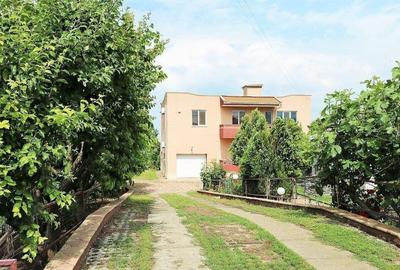 Ovidiu - Str. Nationala, Vila P+1E, teren 1094 mp, vedere...