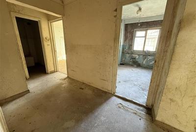 Zona Spital - Liceul Pedagocic - 2 camere decomandate - 6