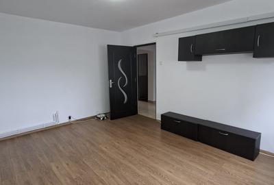 Apartament cu 3 camere decomandat în Sud - 1