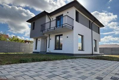 Casă cu Teren 500 Mp în Mogoșoaia - 5