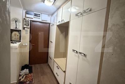Apartament cu 3 camere semidecomandat în George Enescu - 1