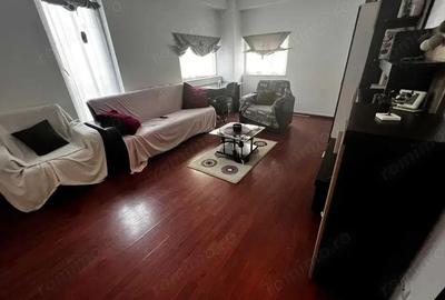 Apartament cu 2 camere decomandat în Central - 1